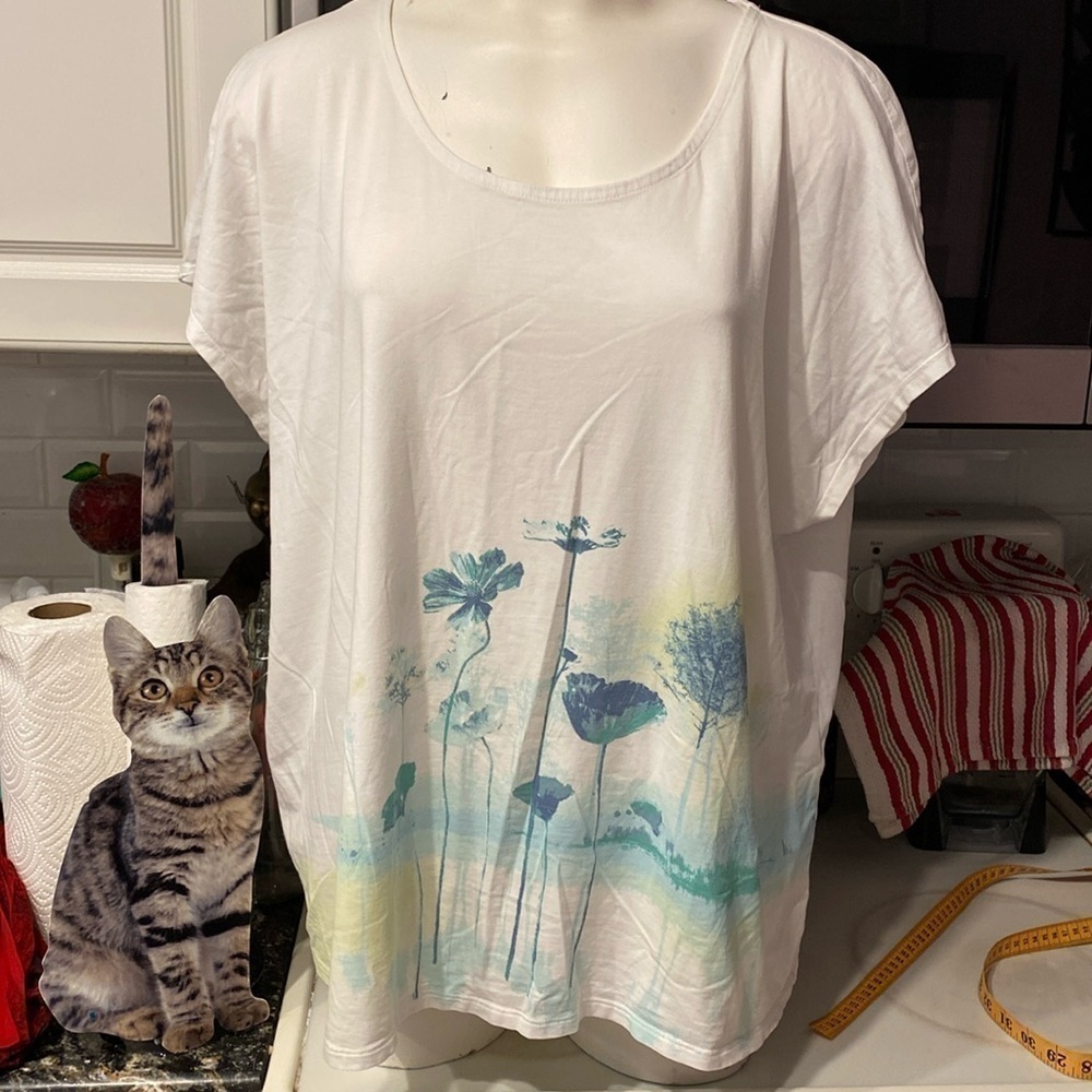 R womens Pure J. Jill casual cap sleeve stretch plus size print tee. EUC